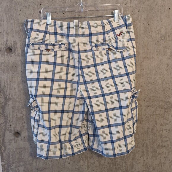 Hollister Mens 33 (measures 37x10) White Blue Plaid Cargo Shorts Button Fly - Picture 2 of 11